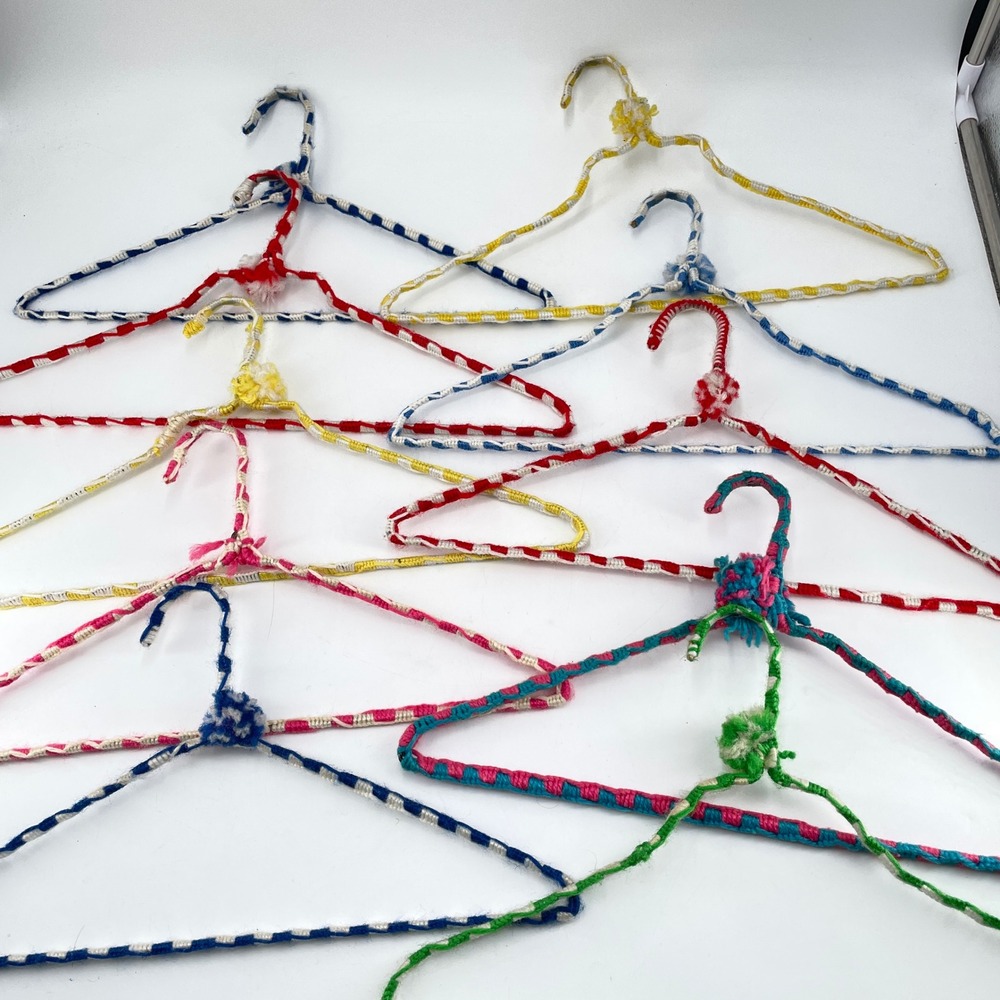 Vtg Crochet Yarn Covered Hangers Pom PomsSturdy Double Wire Anti Slip Boho (a)